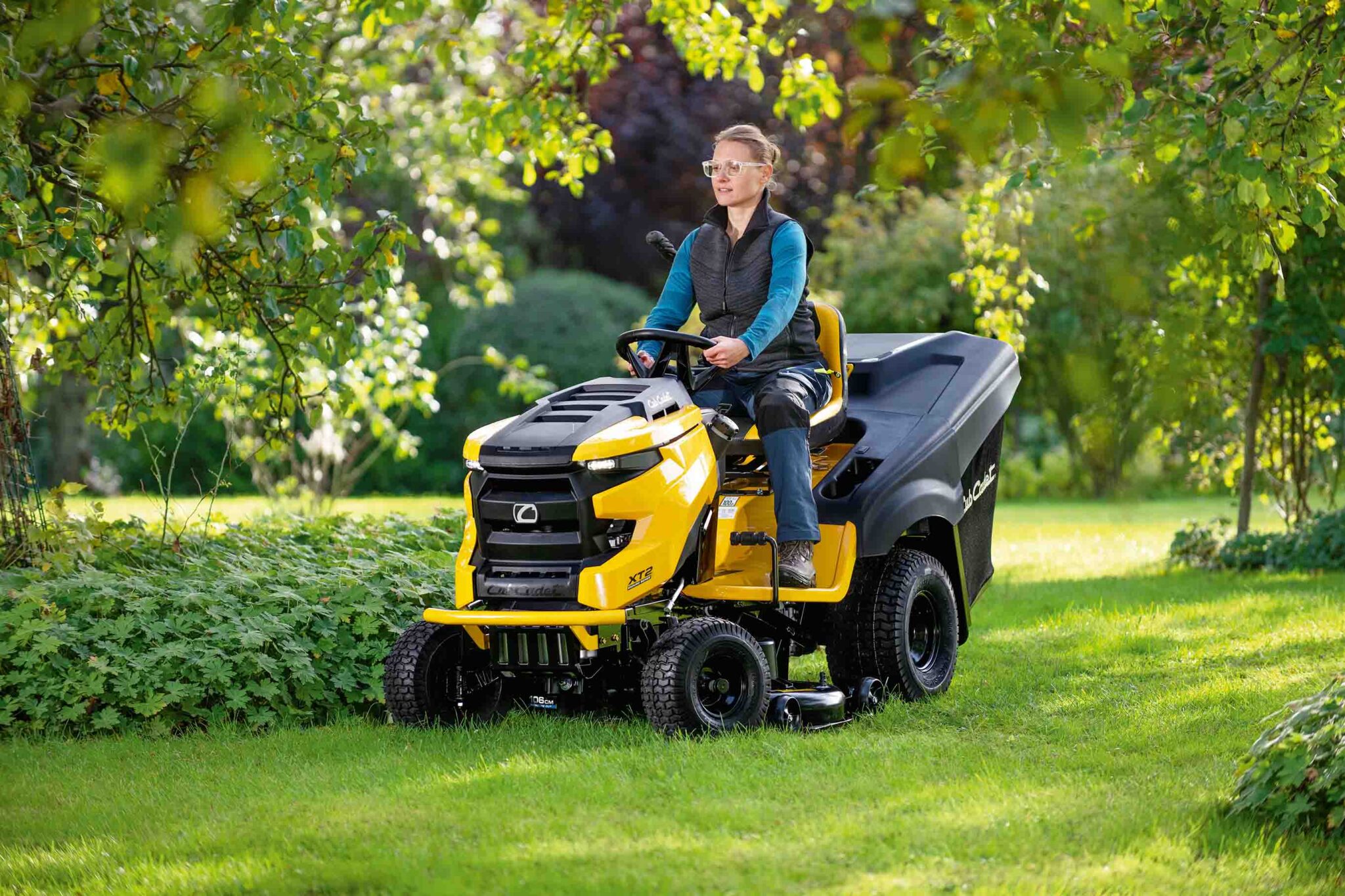 승용식 잔디깍기 XT2 CC1023KH